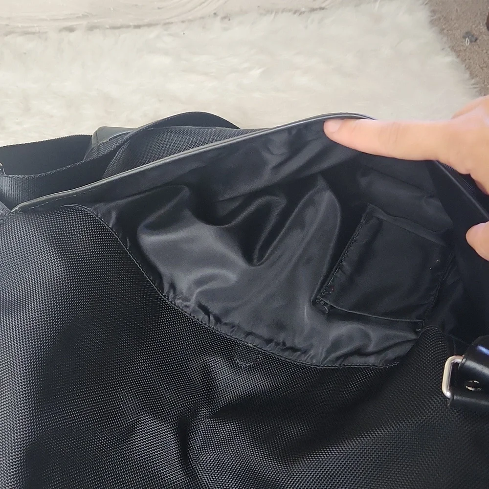 Tumi fold over nylon/leather messenger bag briefcase carryall black
